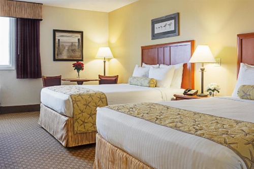 Bayside Resort Hotel image 35